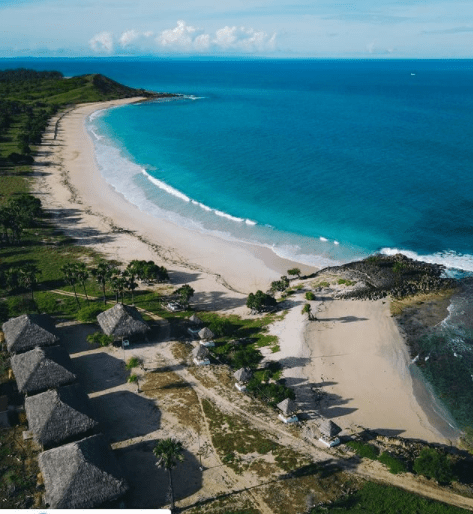 5 Pantai Paling Eksotis di Pulau Semau NTT