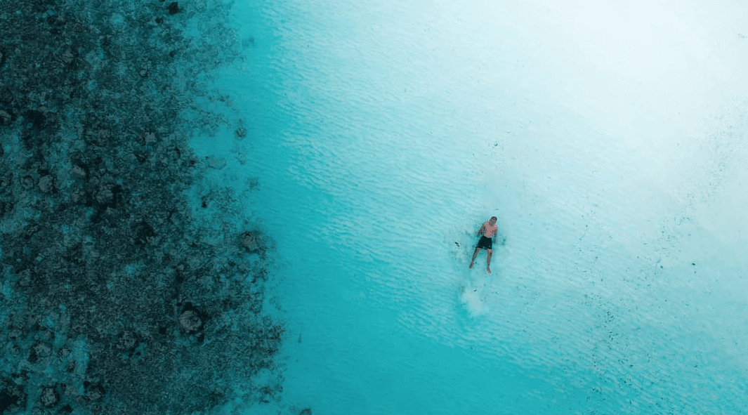 Pantai Bo'a, View Indah dan Ombaknya Yang Menantang