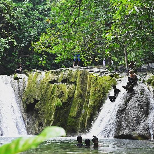 Pesona Air Terjun Tiwu Wali Manggarai, Oase Dibalik Hutan Rimbun