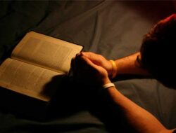Kumpulan Doa Malam Kristen Sebelum Tidur Terlengkap