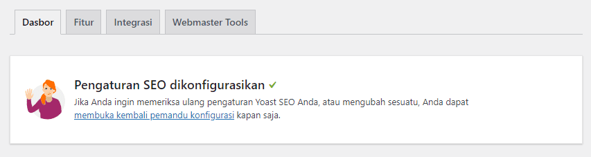 Bila ketika pertama kali menginstall plugin Yoast SEO WordPress Anda tidak diarahkan untuk mengikuti configuration wizard, maka masuk ke menu SEO => General dan di tab Dashboard